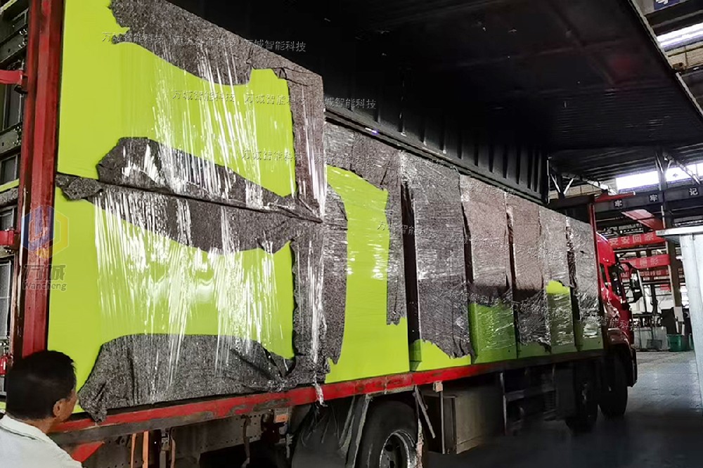 一大批經(jīng)典現(xiàn)代風(fēng)格實(shí)用型大容量可回收箱